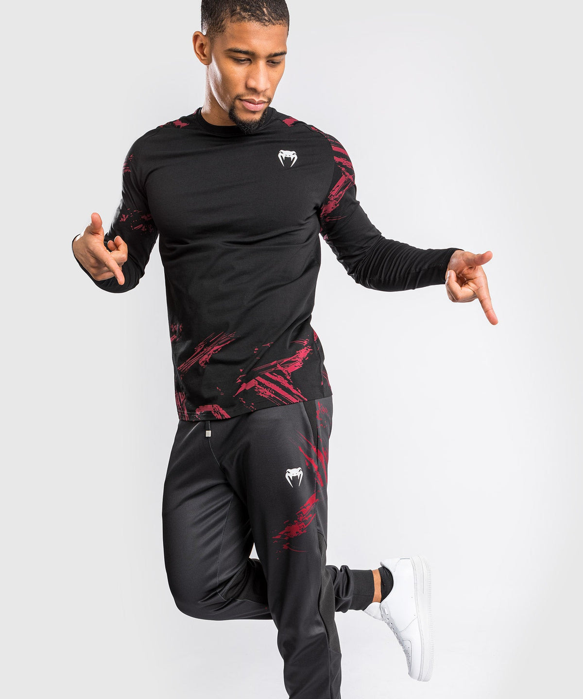 T-Shirt UFC Venum Authentic Fight Week 2.0 - Manches Longues - Noir/Rouge