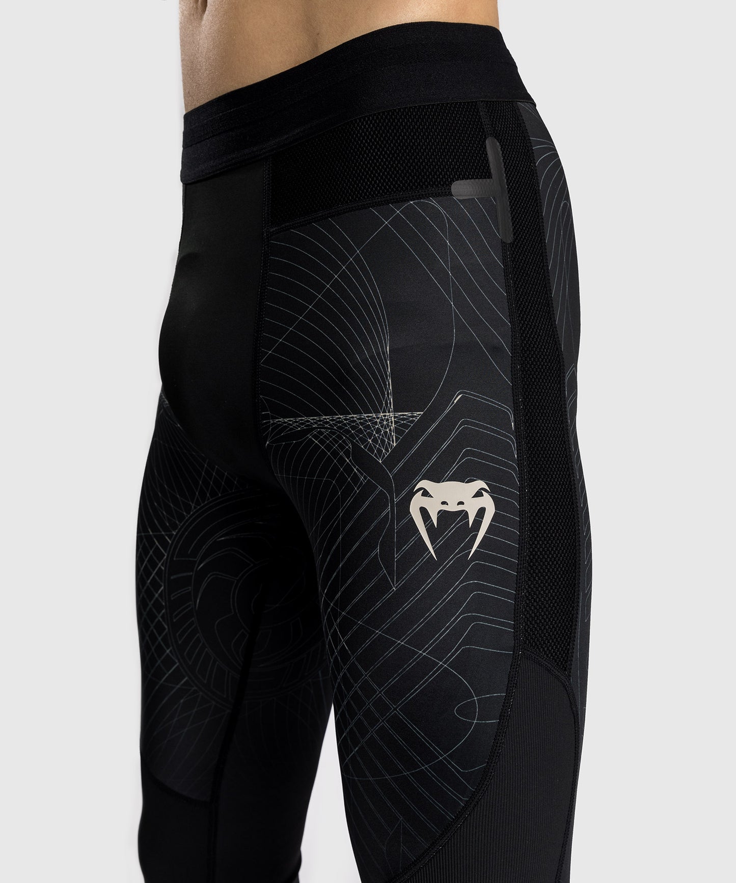 Venum G-Fit Air Herren Spats - Tiefschwarz/Wüstensand