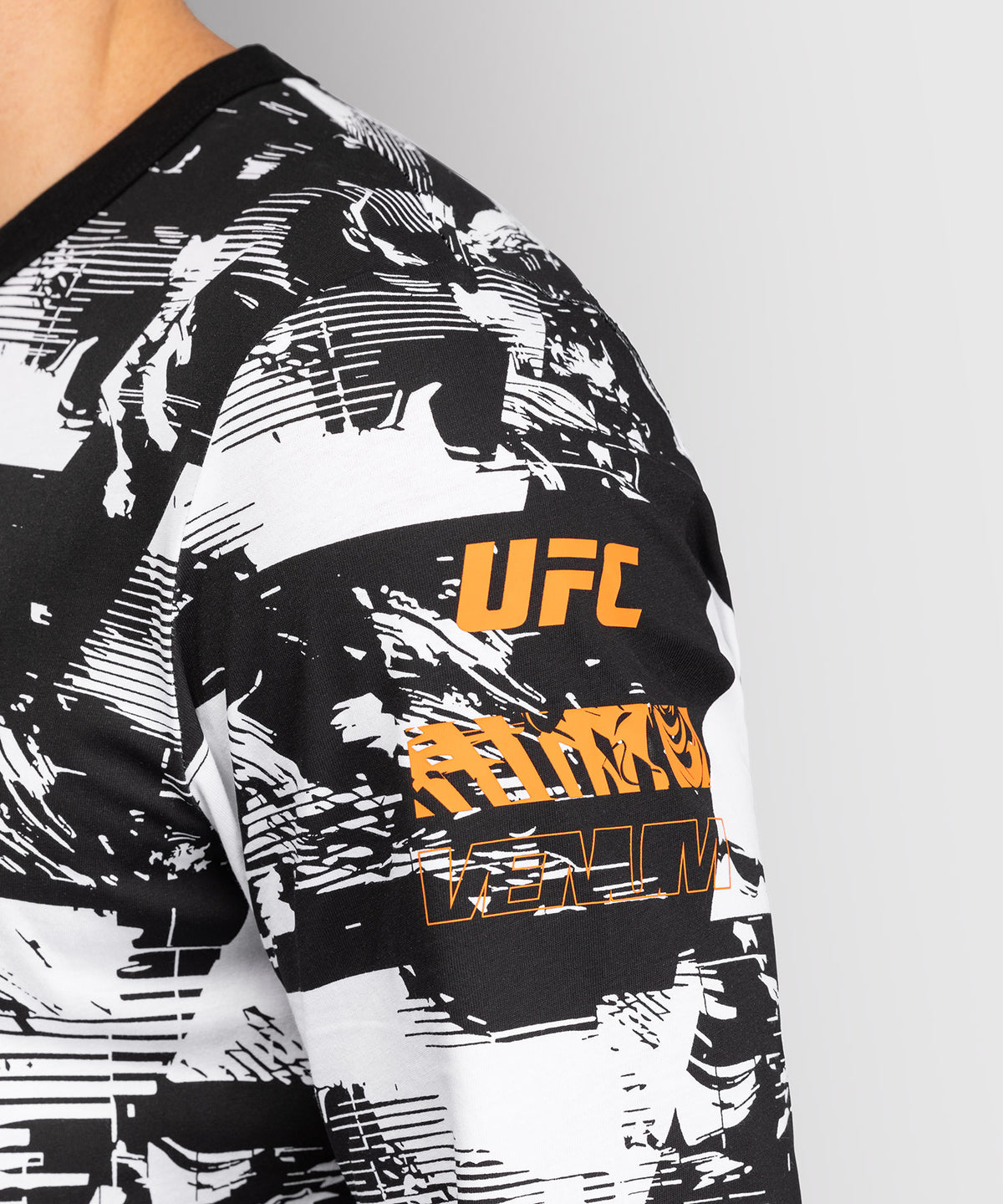 UFC Zenith by Venum Authentic Fight Week Camiseta de manga larga Hombre - Blanco