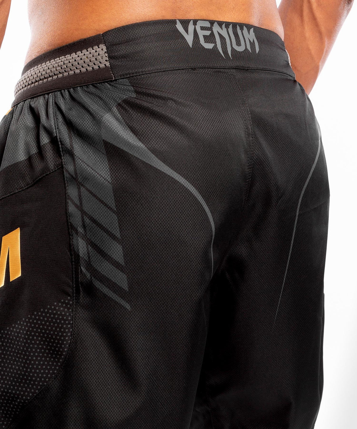 Venum Athletics Fightshorts - Schwarz/Gold