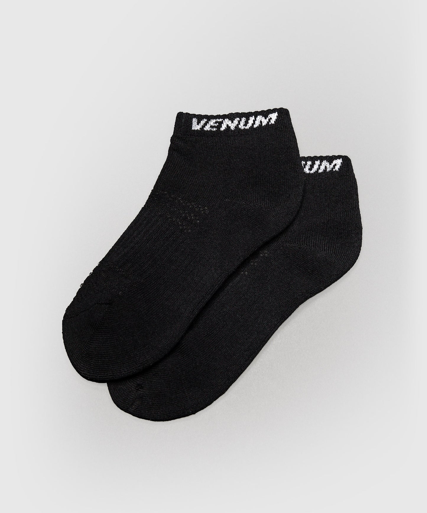 Venum Essential Knöchelsocken (3 Paar) – Schwarz/Weiß