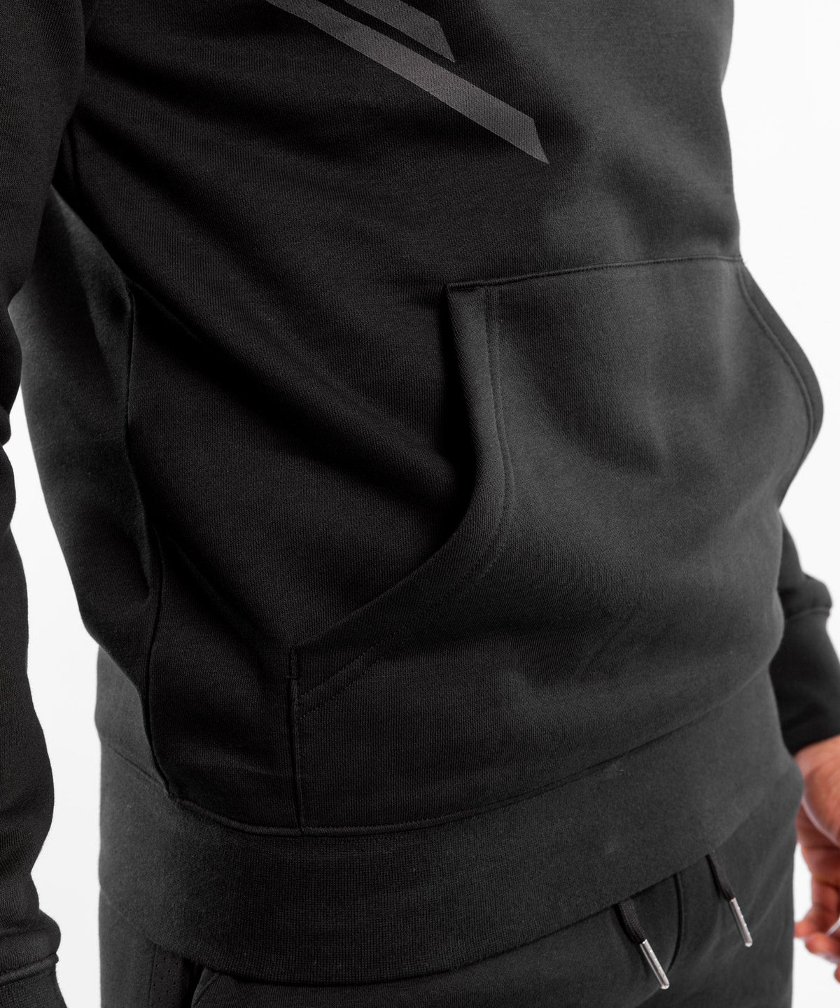 Men's UFC Venum Replica Sweatshirt - Black