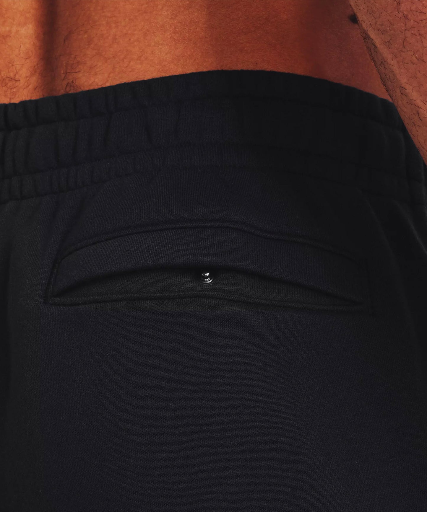 Under Armour Ua Essential Fleece Jogginghose – Schwarz