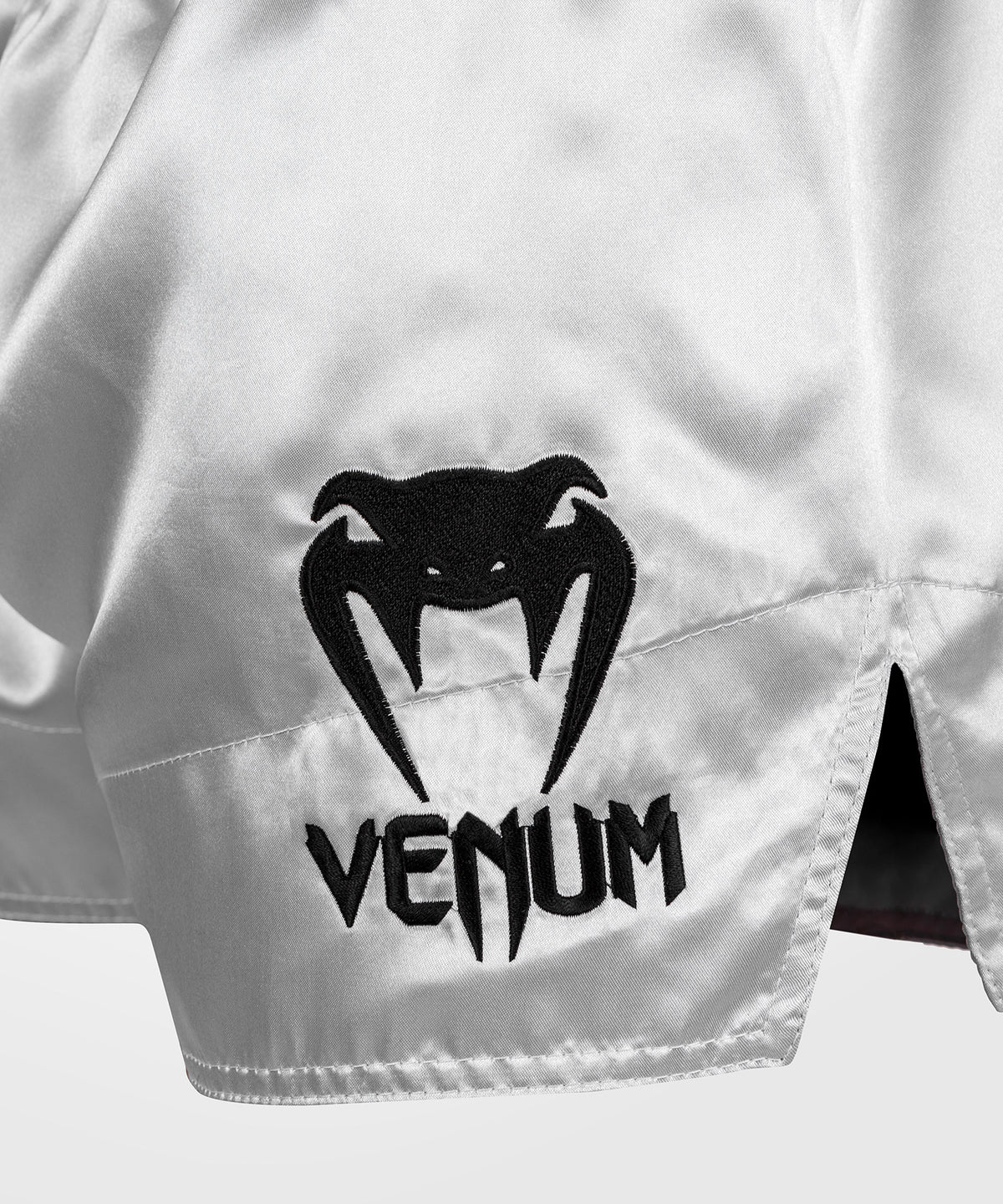 Venum Classic Pantaloncini da Muay Thai - Argento/Neri