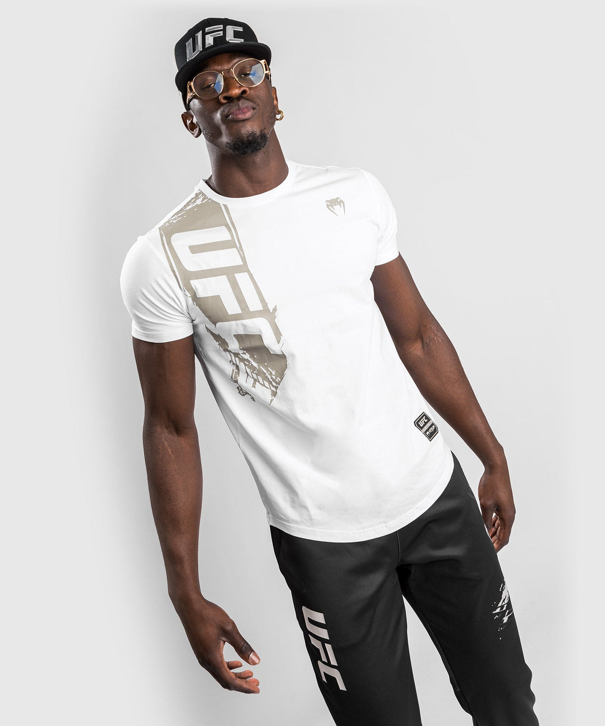 UFC T-Shirt Venum Authentic Fight Week 2.0 - Short Machetes - White/Sand