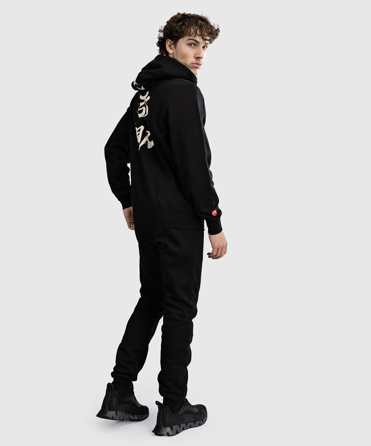 Sweat à capuche Venum x Assassin's Creed Shadows - Noir