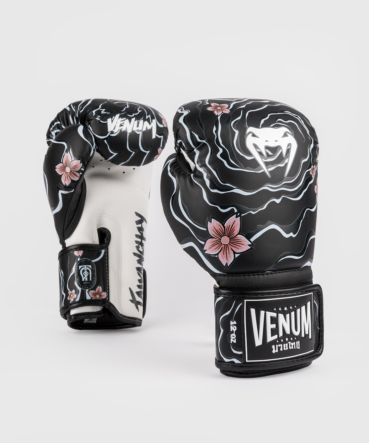 Venum x Tawanchay Guanti da boxe – Nero/Bianco