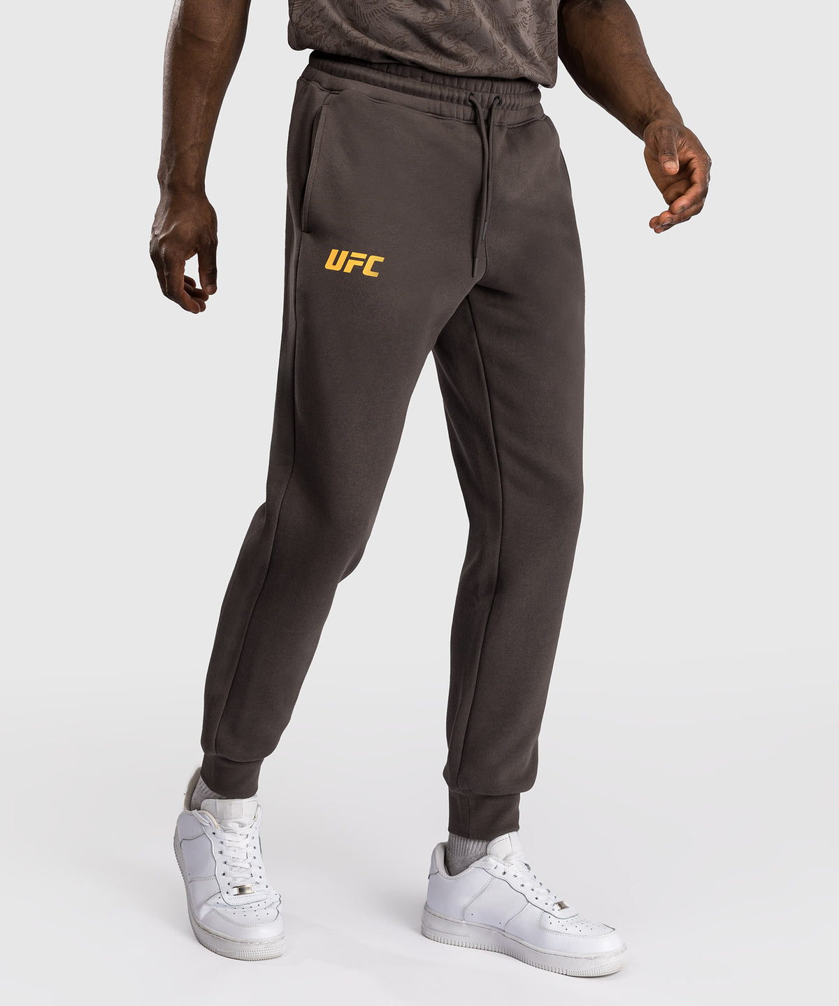UFC Fusion by Venum Fight Week Pantalón de Algodón para Hombre - Solid Marrón tierra