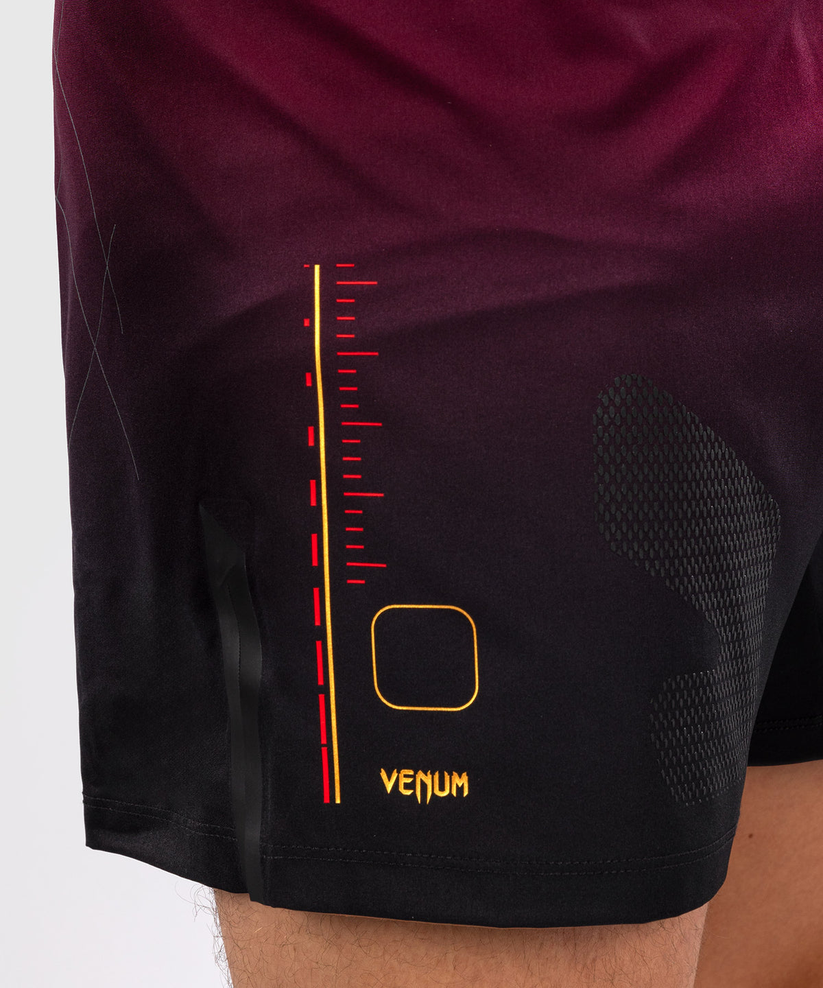 Short de Combat Venum Tactical XT- Noir/Bordeaux/Or