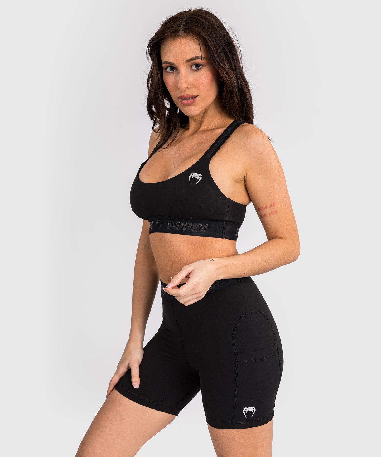 Venum Elevate Sport-BH für Frauen - Schwarz