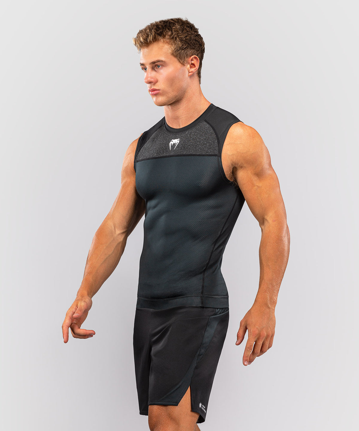 Venum G-Fit Scale Ärmelloses Rashguard - Schwarz
