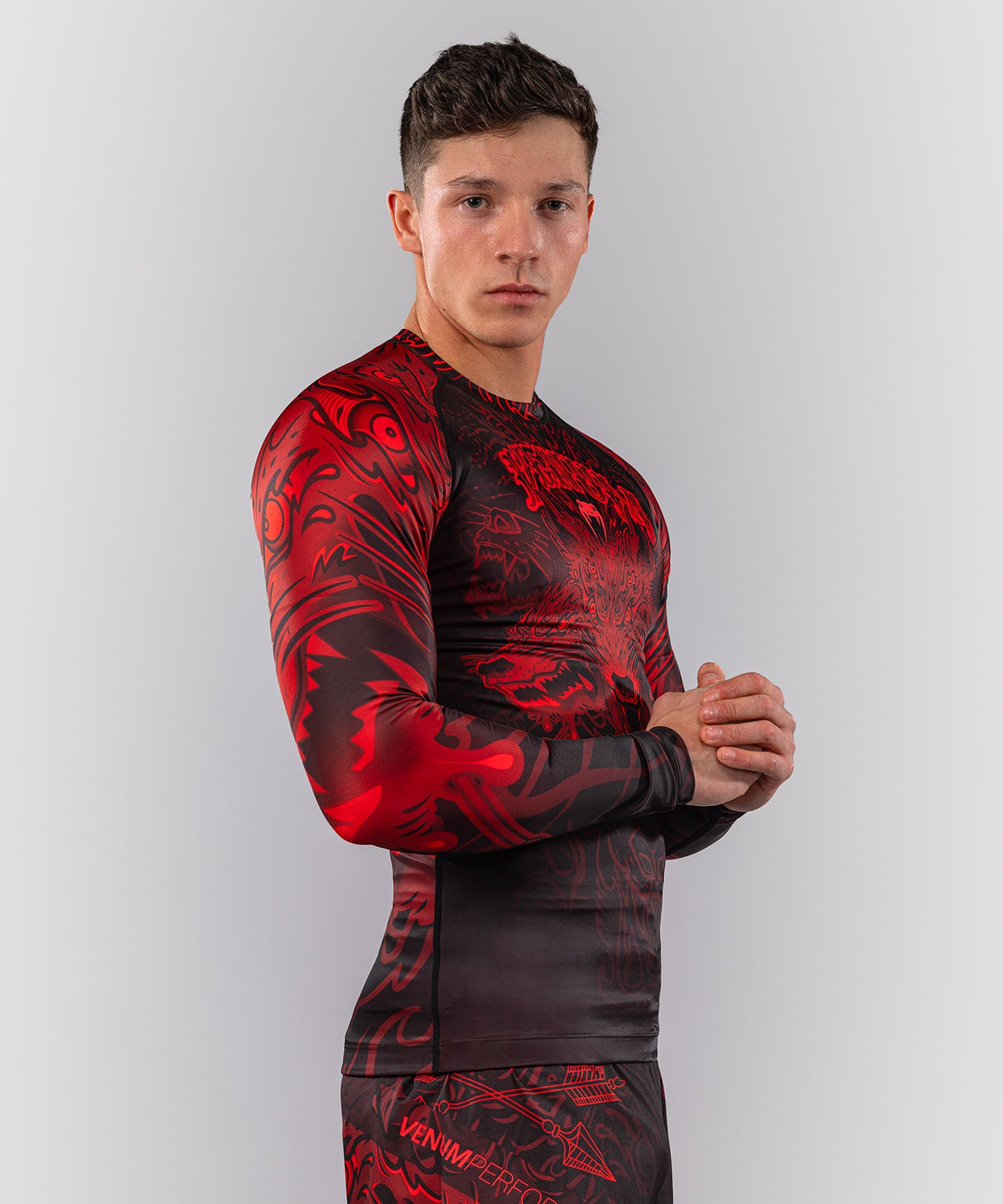 Venum Wolf Atak Langarm Rashguard – Schwarz/Rot