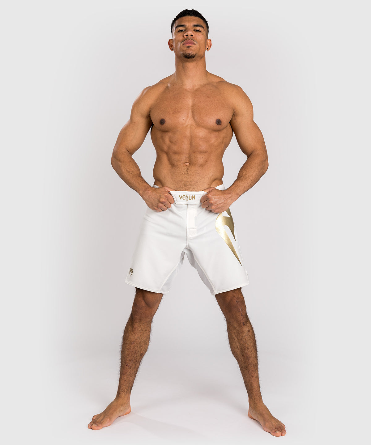 Shorts de combat Venum Light 5.0 - Blanc/Or