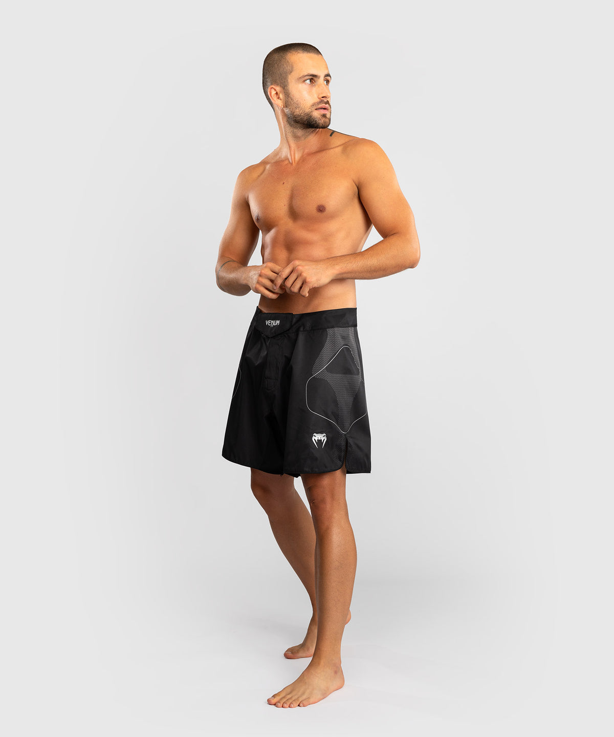 Venum Nexus Pantaloncini da combattimento – Nero/Argento