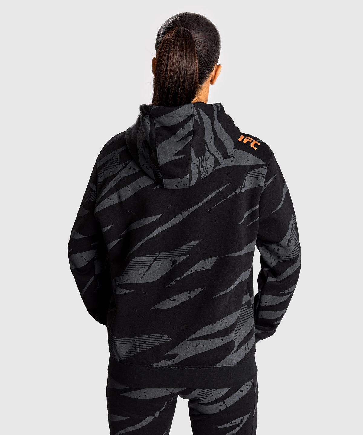 UFC Adrenaline by Venum Fight Week Felpa Con Cappuccio per Donna - Urban Camo