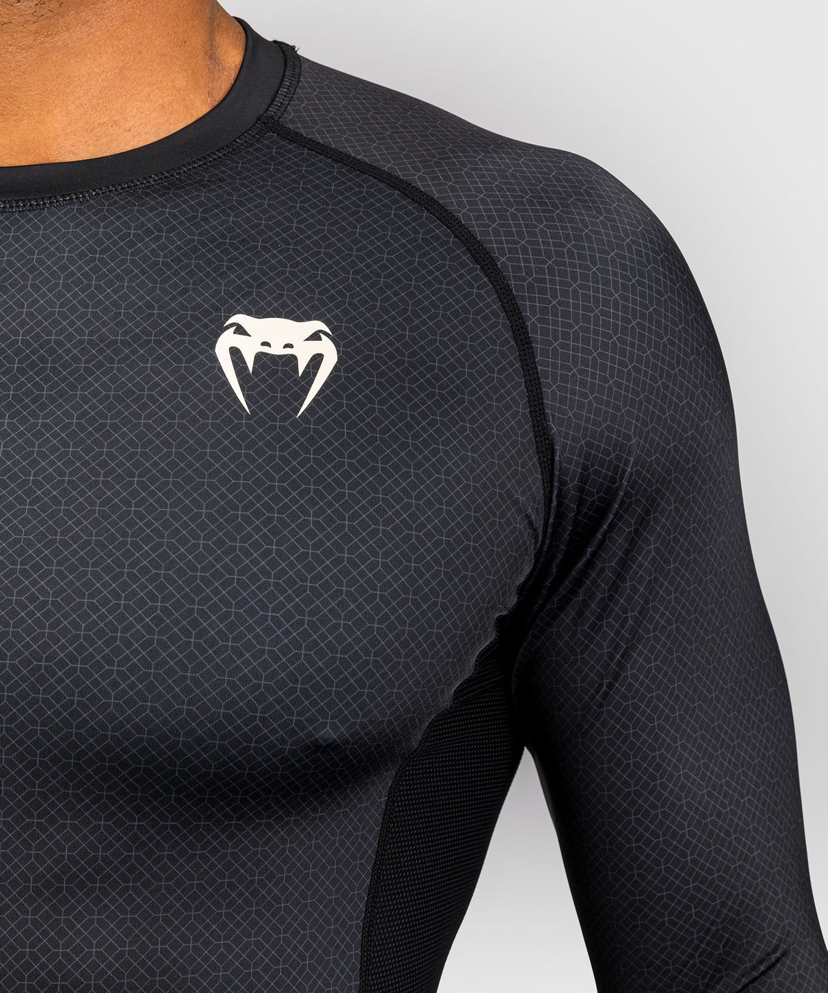 Venum x Roger Gracie Academy Rashguard Manga Larga - Negro