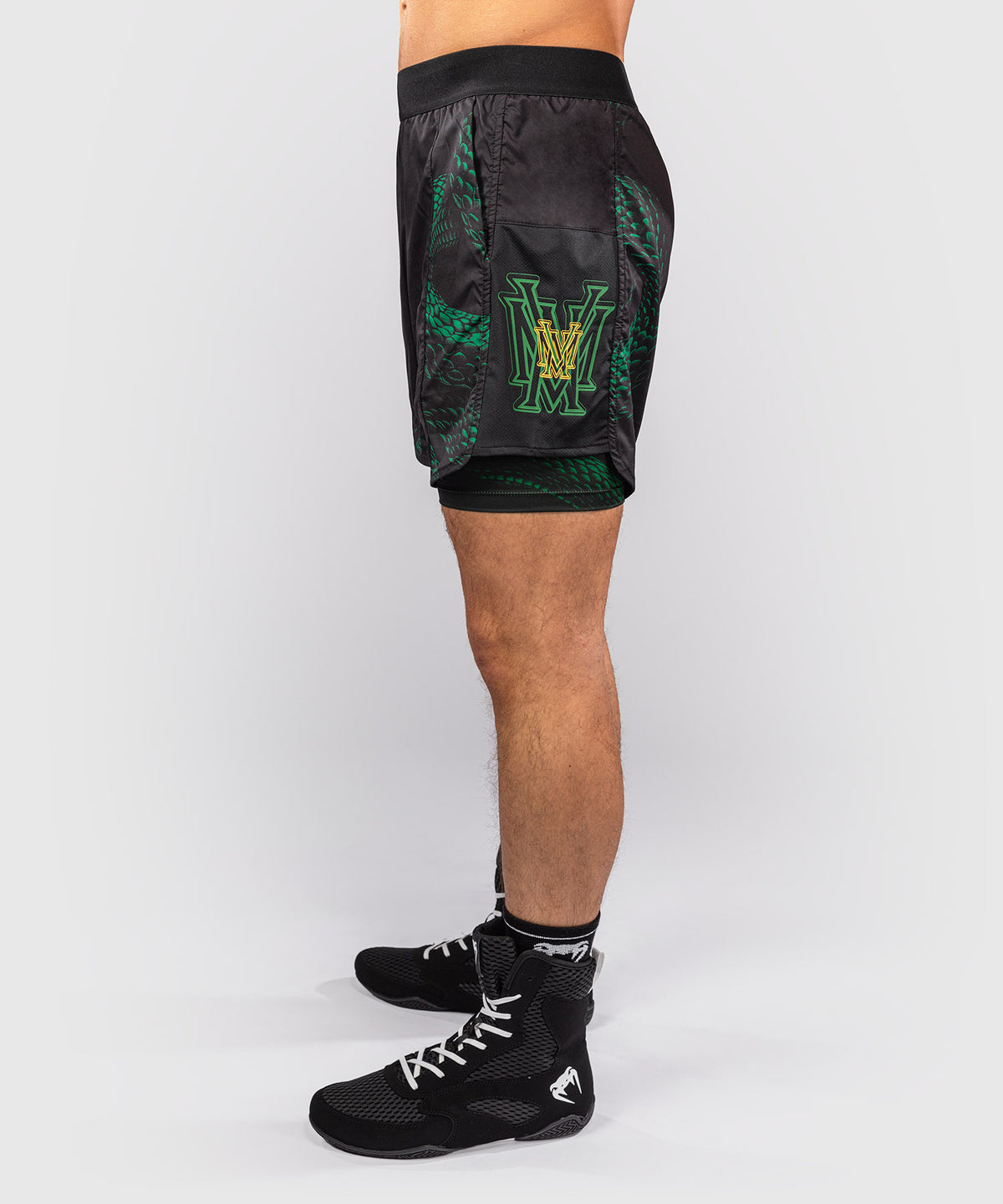 Venum Matupa Short de Entrenamiento - Negro/Verde/Oro