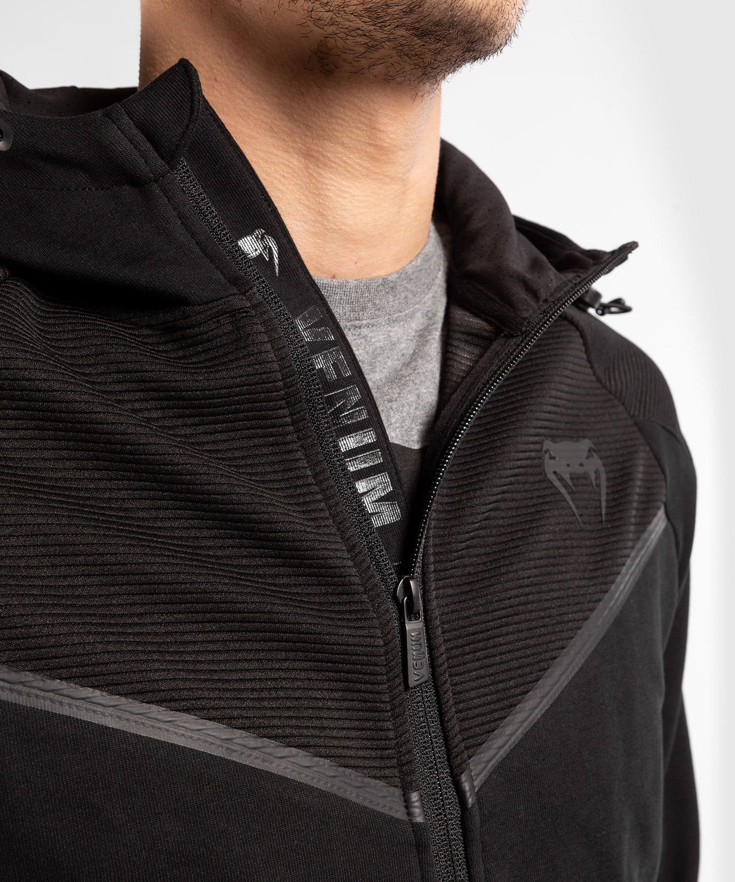Sweatshirt à Capuche Venum Laser Evo 2.0 - Noir/Noir
