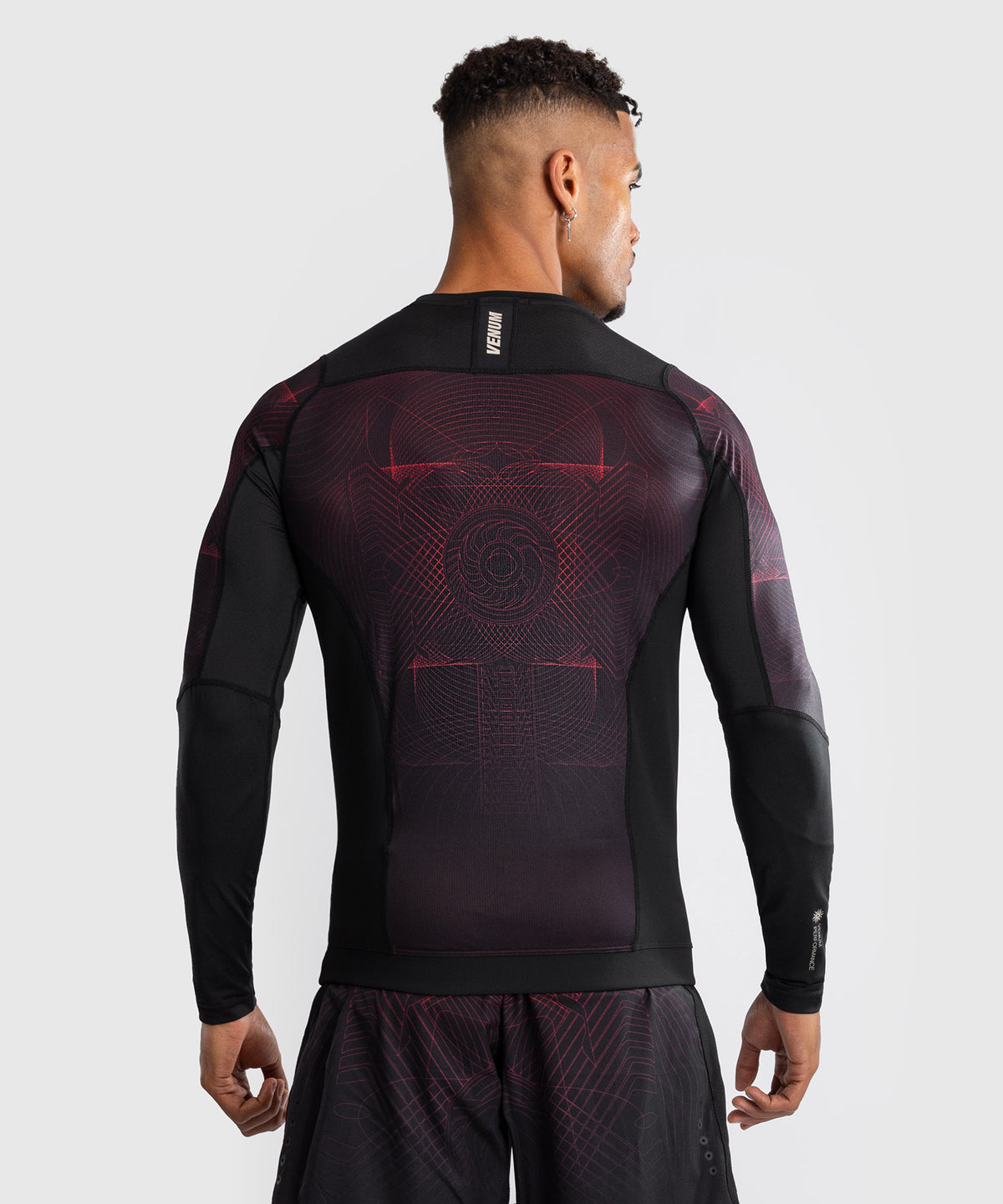Venum G-Fit Air Rashguard a maniche Lunghe - Nero Profondo/Rosso Fuoco