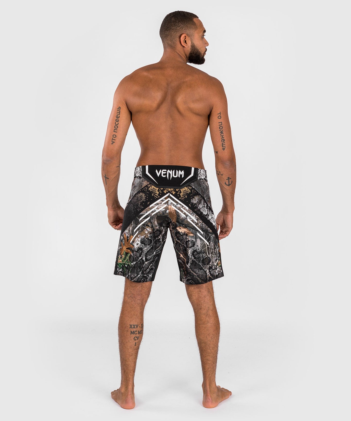 Kampfshorts für Männer Realtree Camo UFC Adrenaline by Venum Fight Night - Long Fit