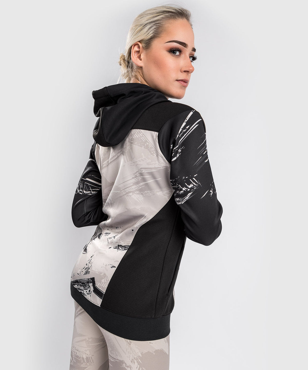 Venum Authentic Fight Week 2.0 UFC Women's Zipper Sweatshirt - Schwarz/Sand