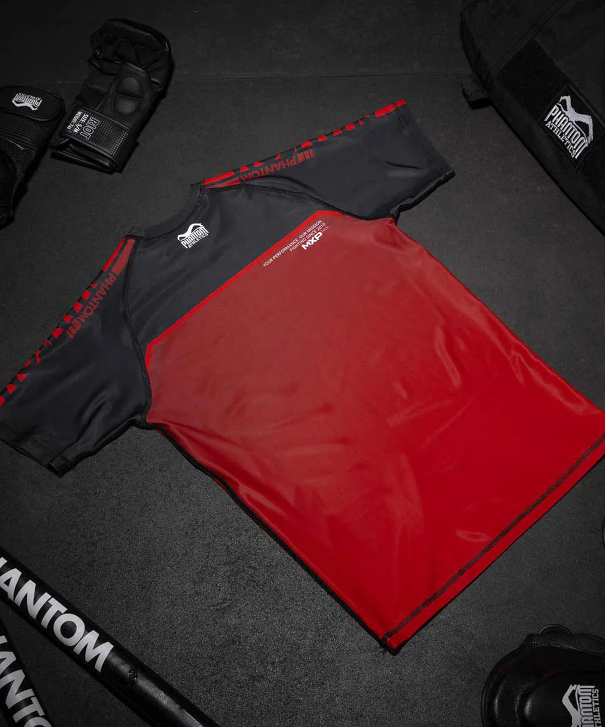Phantom Athletics Evo Apex Rashguard - Nero/Rosso