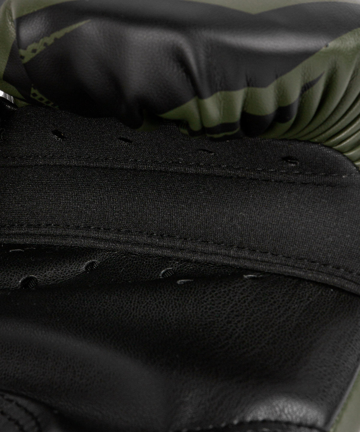 Gants de boxe Venum Challenger 3.0 – Kaki/Noir