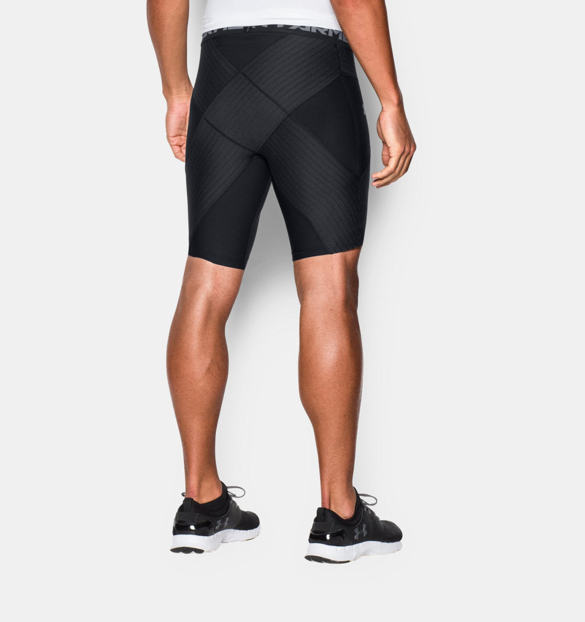 Under Armour Coreshort Pro Short de Compresión