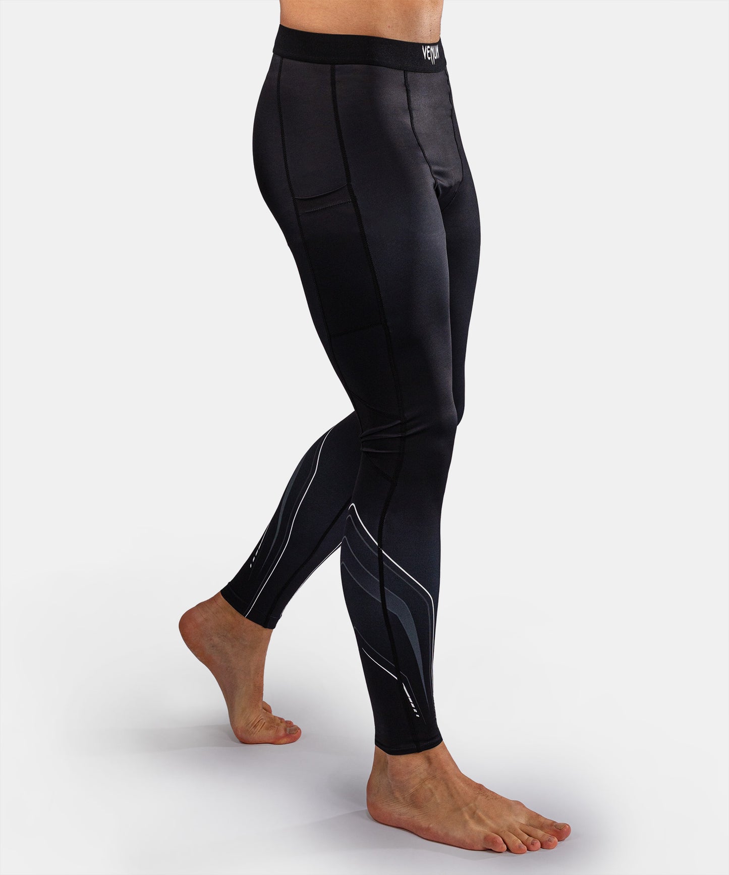 Venum Streamline Spats – Negro/Blanco