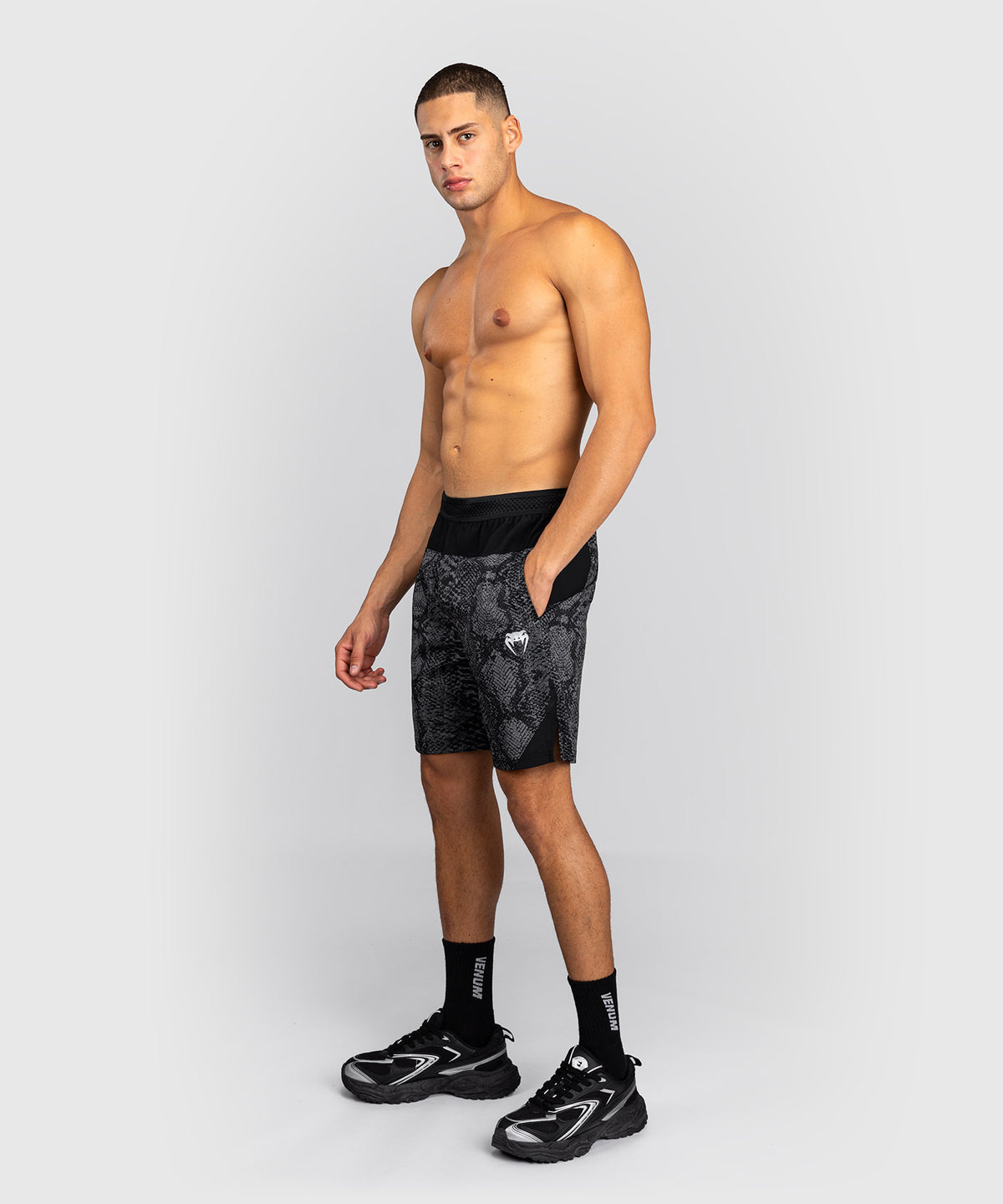 Venum G-Fit Scales Trainingsshorts – Schwarz/Anthrazitgrau