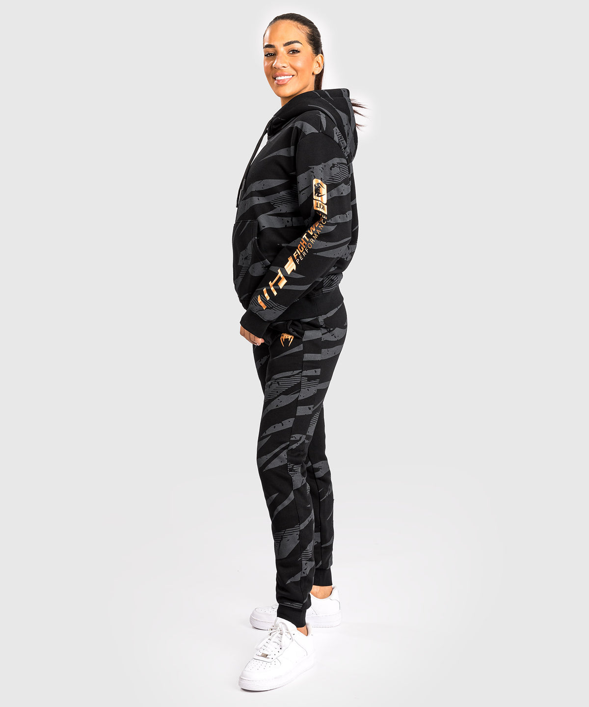 UFC Adrenaline by Venum Fight Week Felpa Con Cappuccio per Donna - Urban Camo