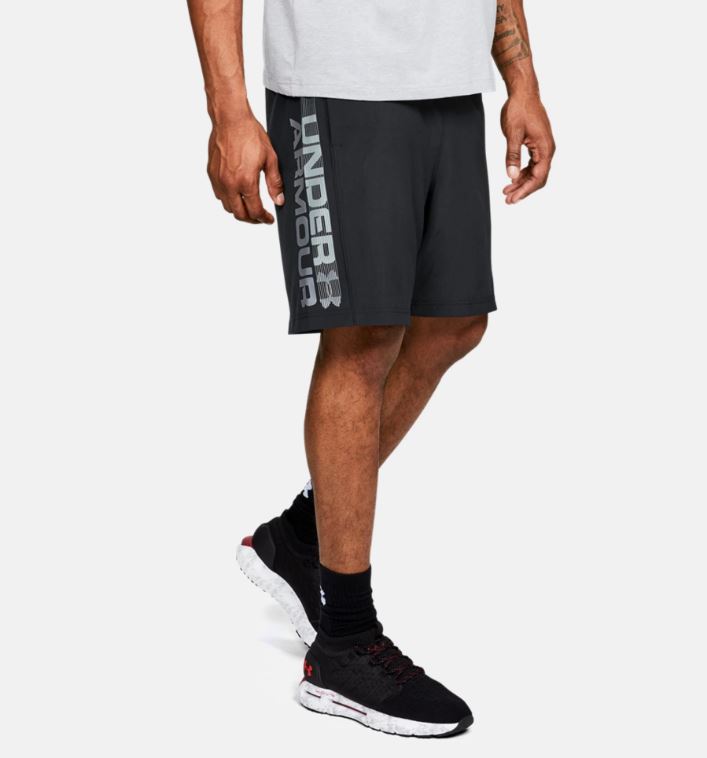 Under Armour Woven Graphic Wordmark Shorts – Negro