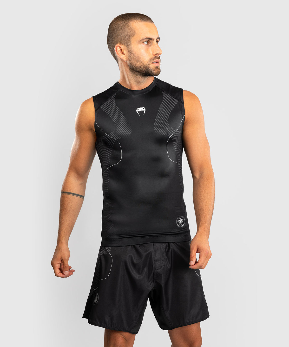 Venum Nexus Sleeveless Rashguard - Black/Silver