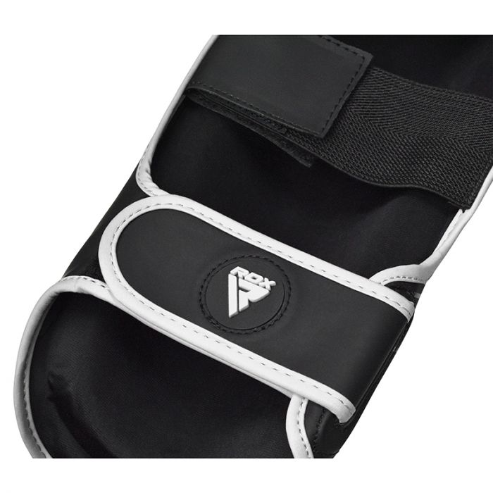 RDX F6 Kara Shin Guards - Black/White