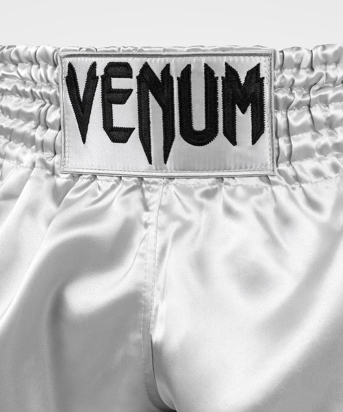 Venum Classic Pantaloncini da Muay Thai - Argento/Neri