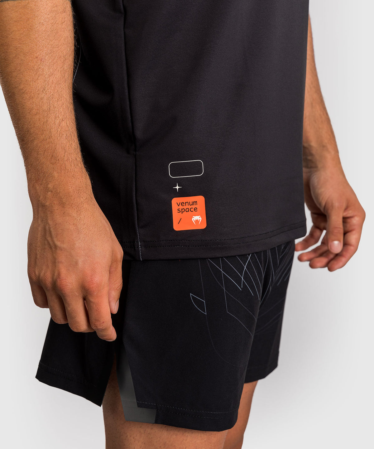 Venum Eclipse Canotta Dry-Tech – Nero/Avorio