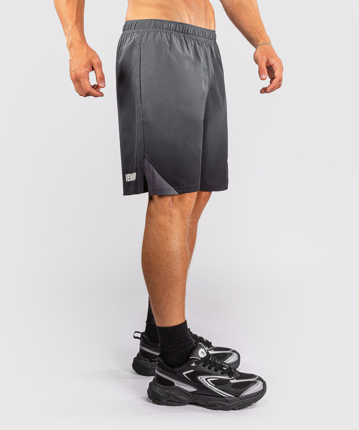 Venum Giant Shift Pantaloncini da allenamento - Nero/Grigio