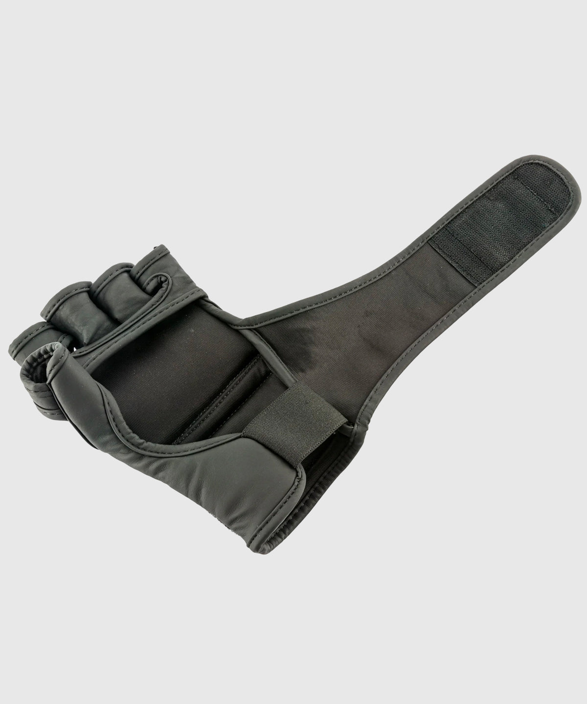 UFC Training Intermix 6oz Guantes de MMA - Negro