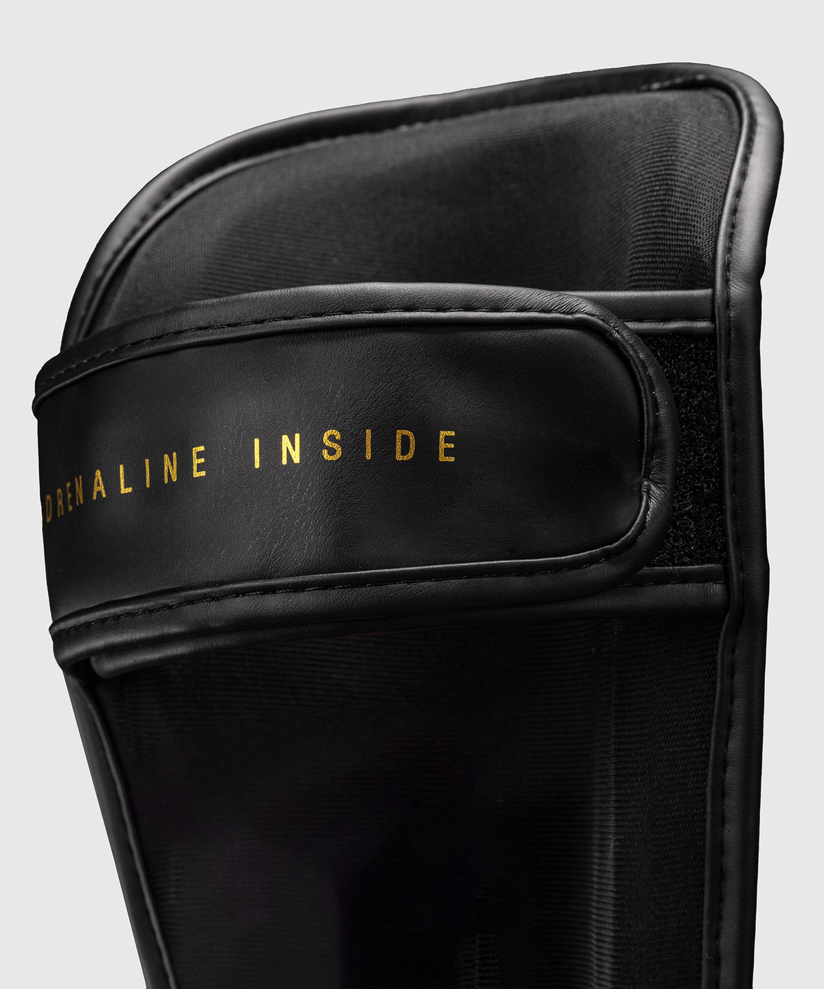 Venum Contender 1.5 Paratibie - Nero/Oro