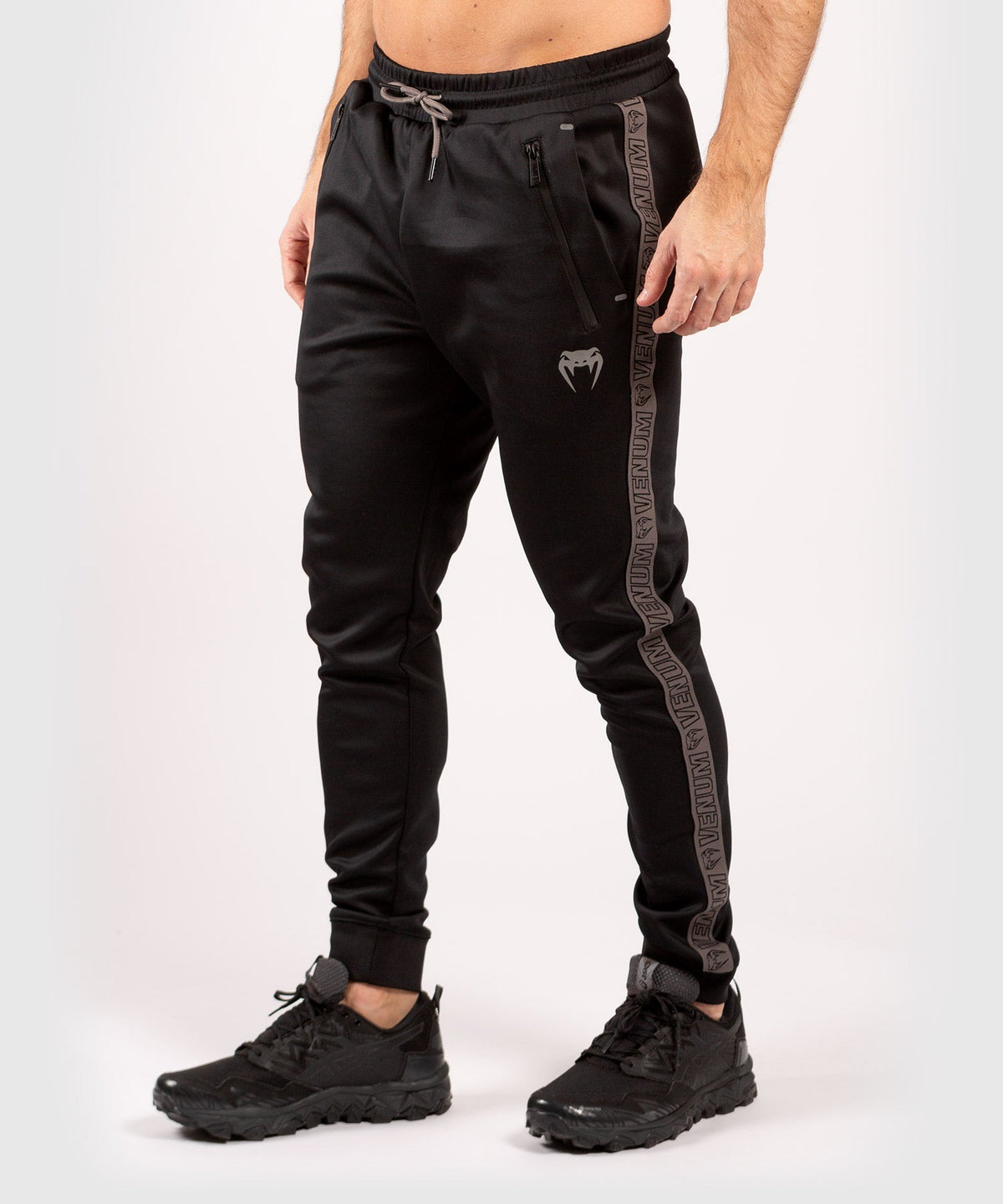 Pantalon de Jogging Venum Club 212 – Noir/Gris