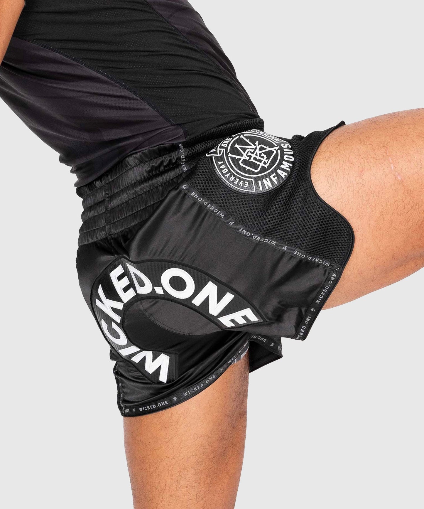 Short De Muay Thai Wicked One Herd - Noir