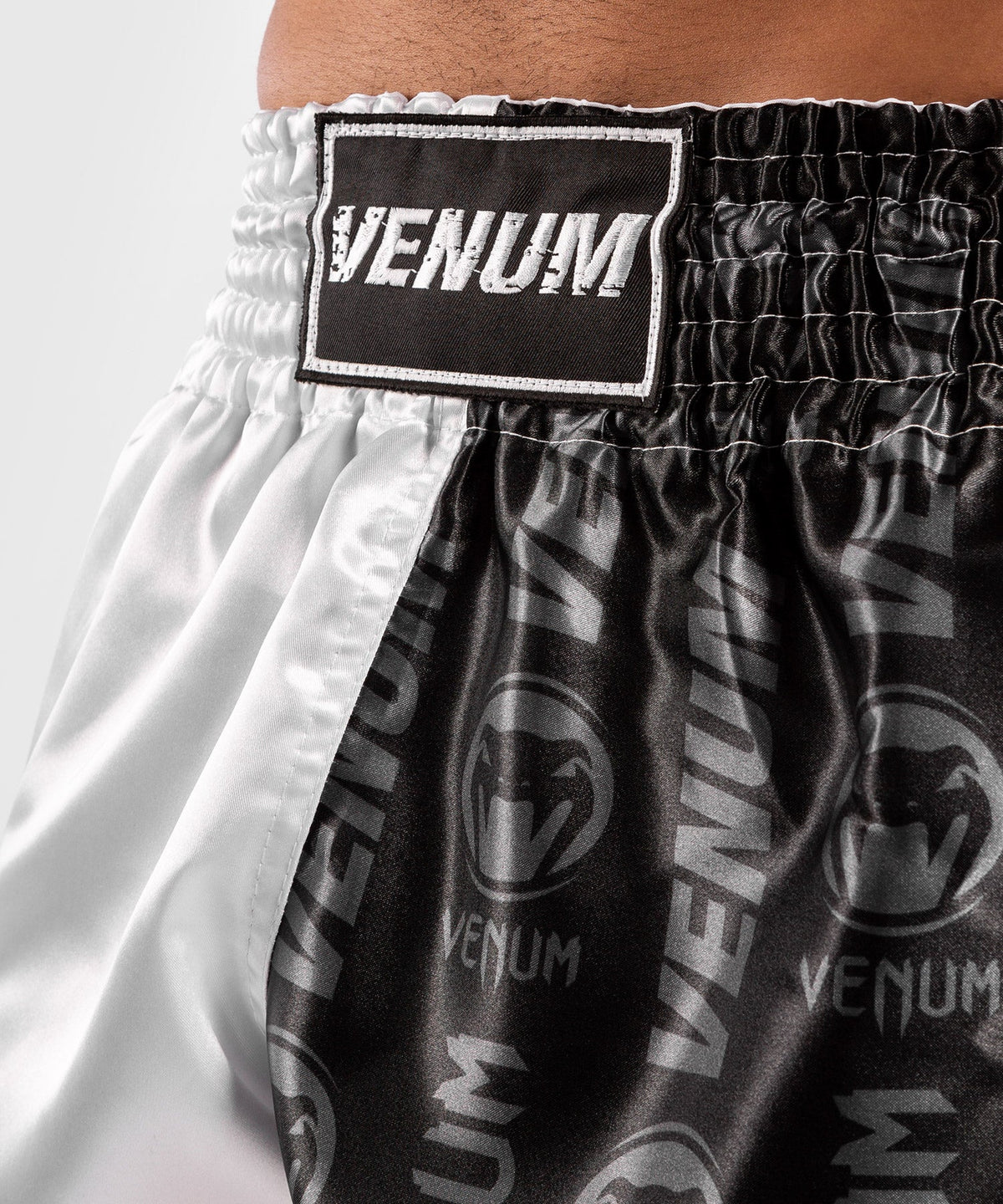 Short de Muay Thai Venum Logos - Noir/Blanc