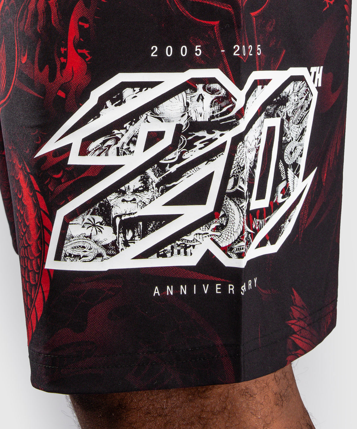 Venum 20th Anniversary Trainingsshorts - Schwarz/Rot