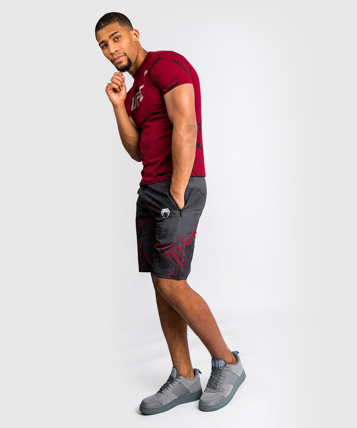 Venum Authentic Fight Week 2.0 UFC Training Shorts - Schwarz/Rot