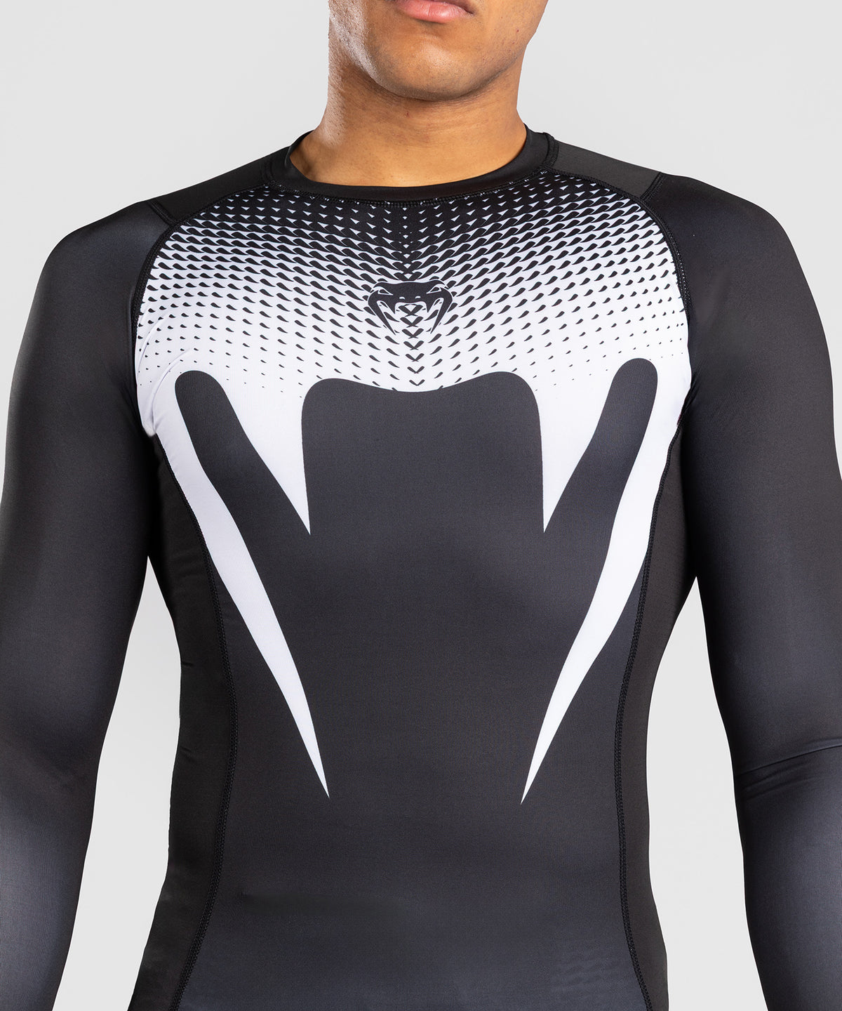 Venum No Gi Rashguards - Black/White