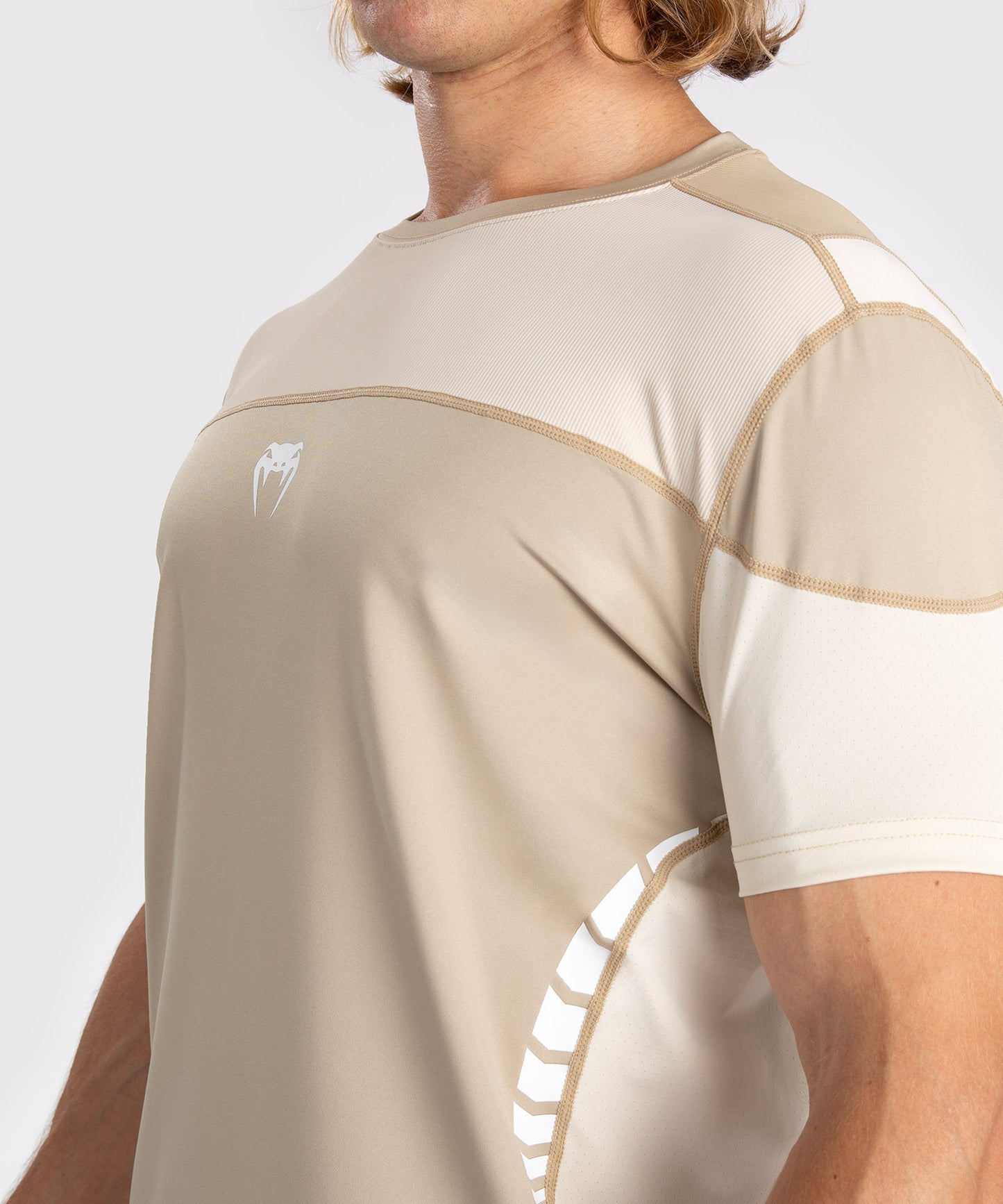 Venum Tempest Camiseta para Hombre Dry-Tech - Beige/Arena