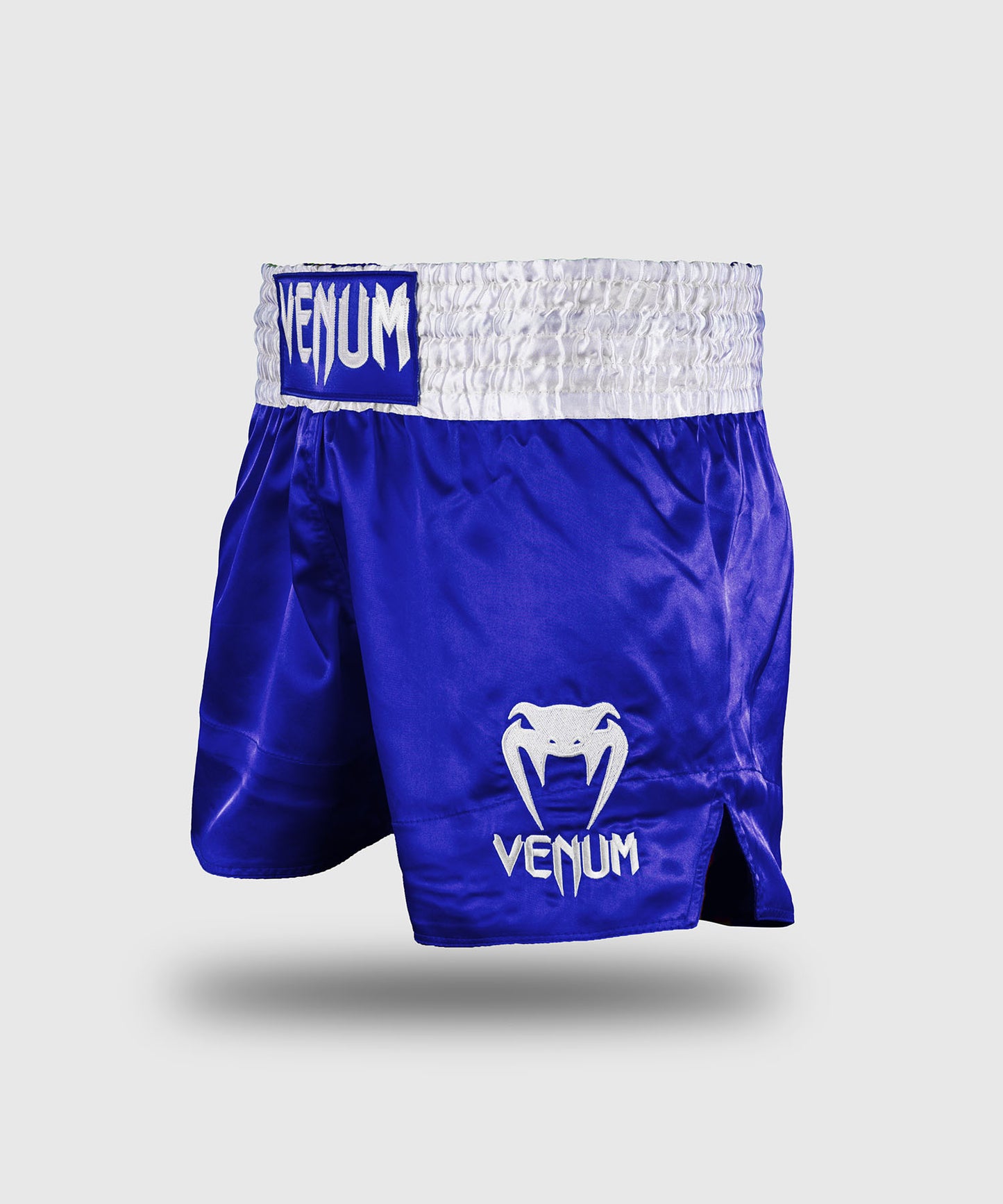 Venum Classic Muay-Thai-Shorts – Blau