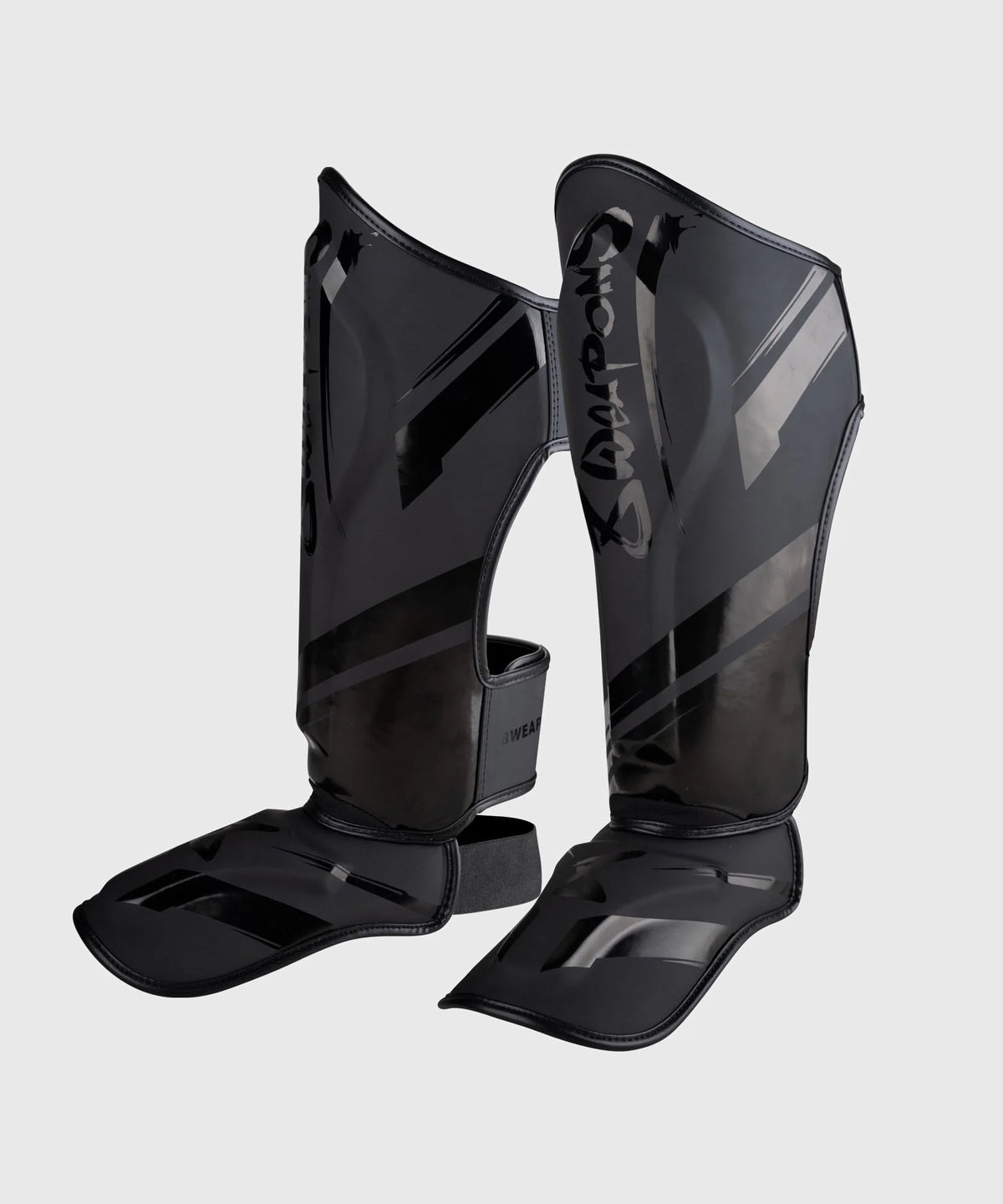 8 Weapons Shift Shin Guards - Black/Black
