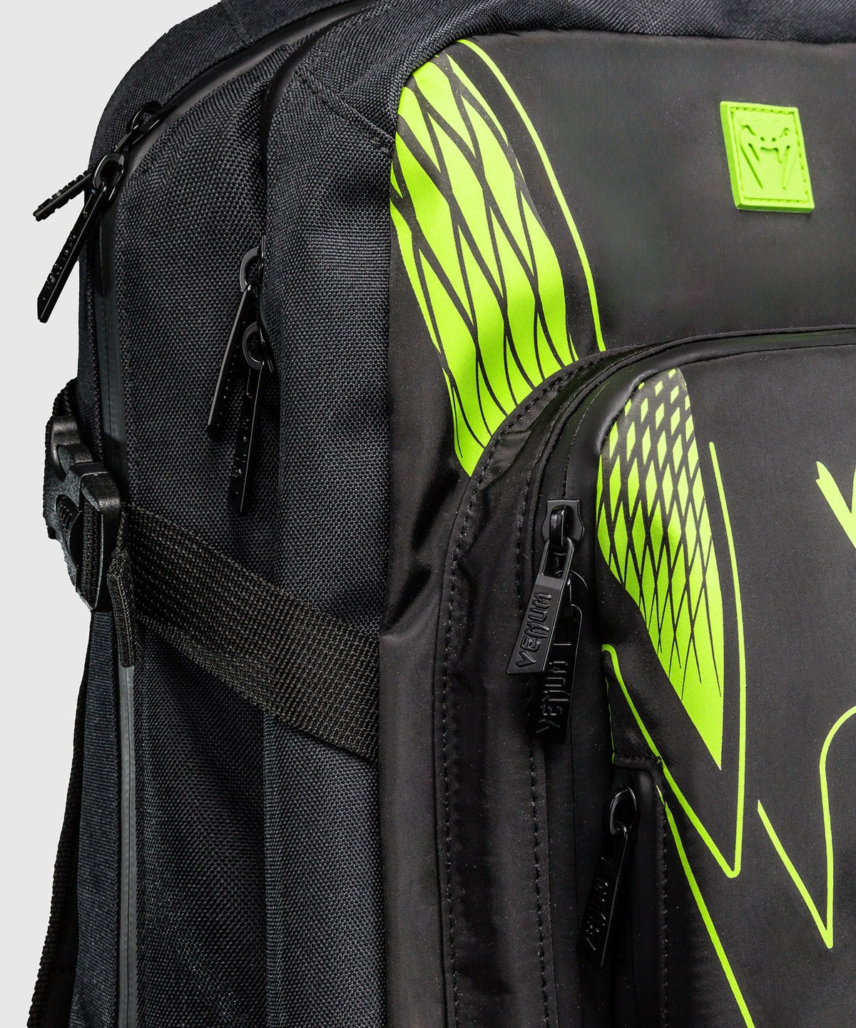 Venum Amazonia Reborn Zaino (15-25 L) - Nero/Verde