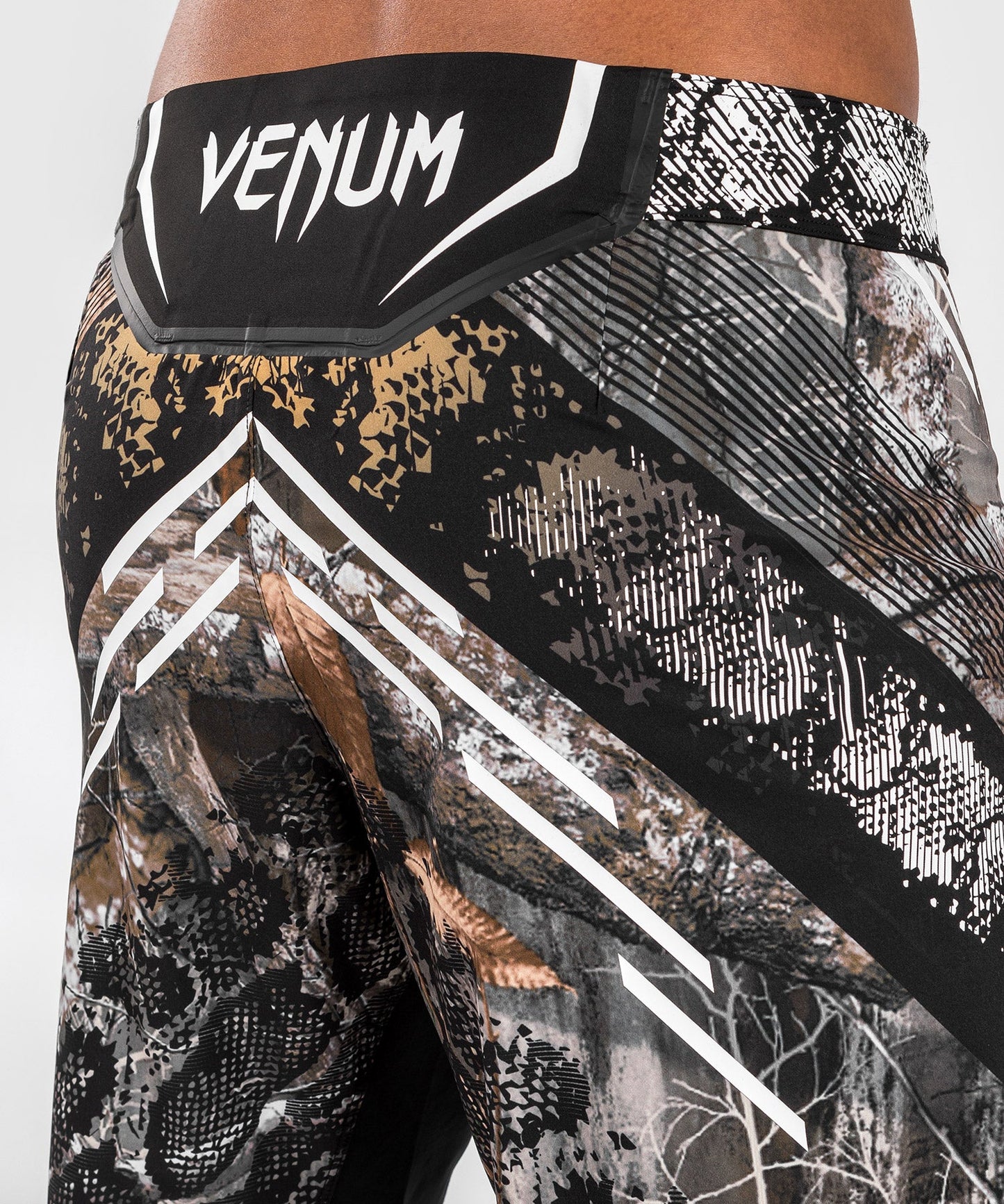 Kampfshorts für Männer Realtree Camo UFC Adrenaline by Venum Fight Night - Long Fit